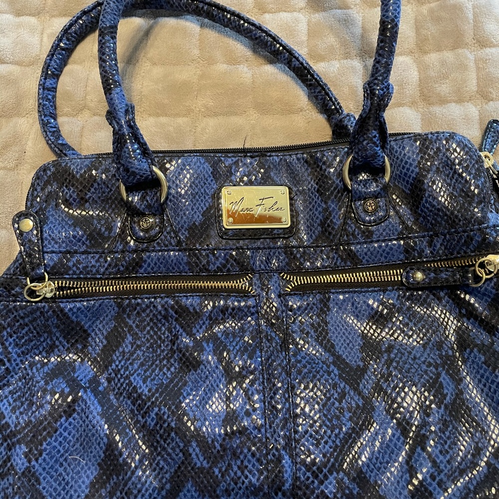 Shoulder bag